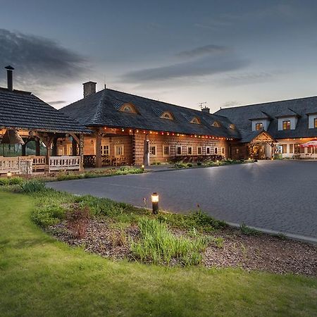 Lipowy Gosciniec Aparthotel Otwock Maly Exteriör bild
